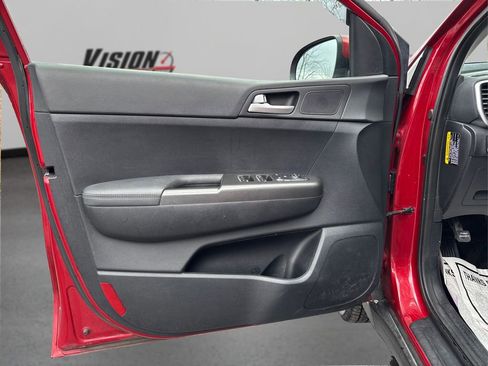 Used 2021 Kia Sportage LX image 20