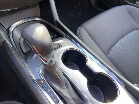 Certified 2024 Chevrolet Malibu LT image 12