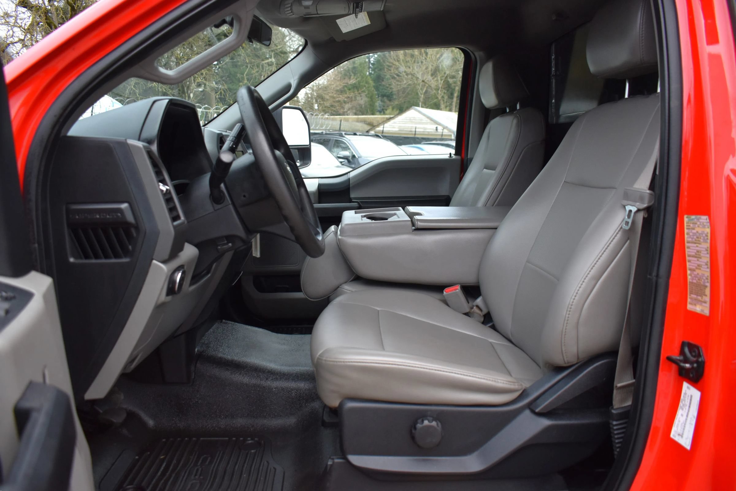 Used 2017 Ford F350 XL w/ Power Equipment Group RWD image 45