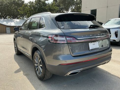 Used 2022 Lincoln Nautilus FWD image 5