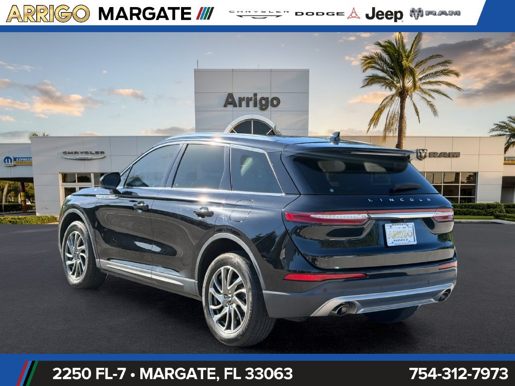 Used 2022 Lincoln Corsair FWD image 5