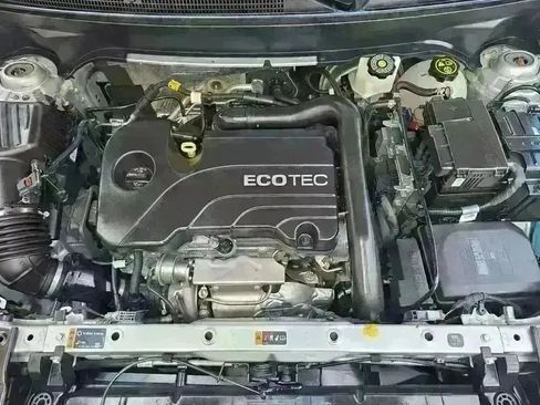 Used 2022 GMC Terrain SLT image 14