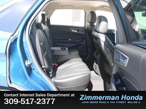 Used 2020 Ford Edge Titanium image 8