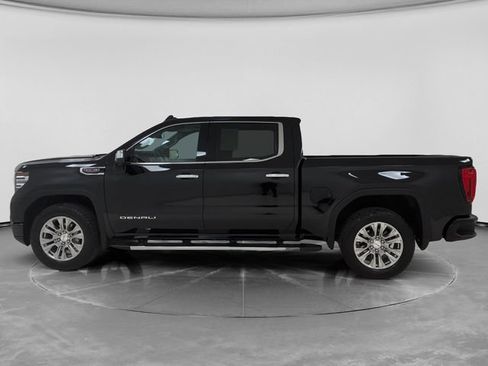Used 2026 GMC Sierra 1500 Denali AWD/4WD image 6