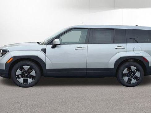 New 2026 Hyundai Santa Fe SE image 5