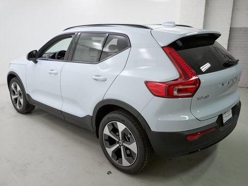 New 2026 Volvo XC40 B5 Plus w/ Protection Package Premier image 7