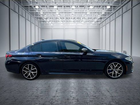 Used 2023 BMW M550i xDrive w/ Dynamic Handling Package AWD/4WD image 10