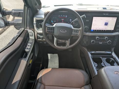 Used 2026 Ford F250 King Ranch w/ Chrome Package AWD/4WD image 18