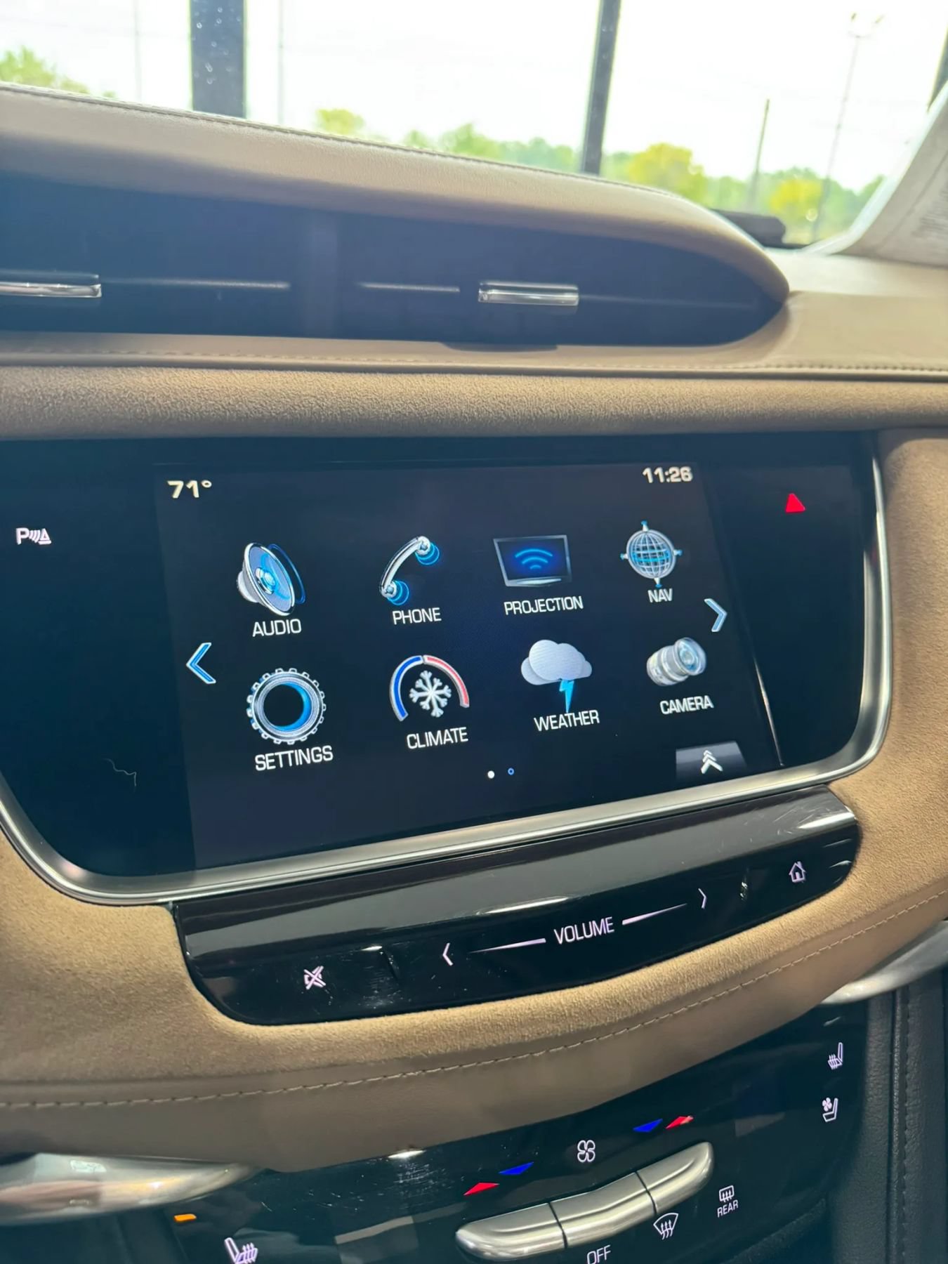 Used 2017 Cadillac XT5 Platinum AWD/4WD image 34
