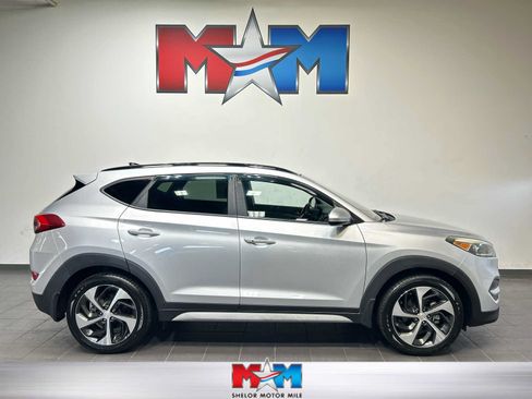 Used 2018 Hyundai Tucson Value w/ Cargo Package AWD/4WD image 1