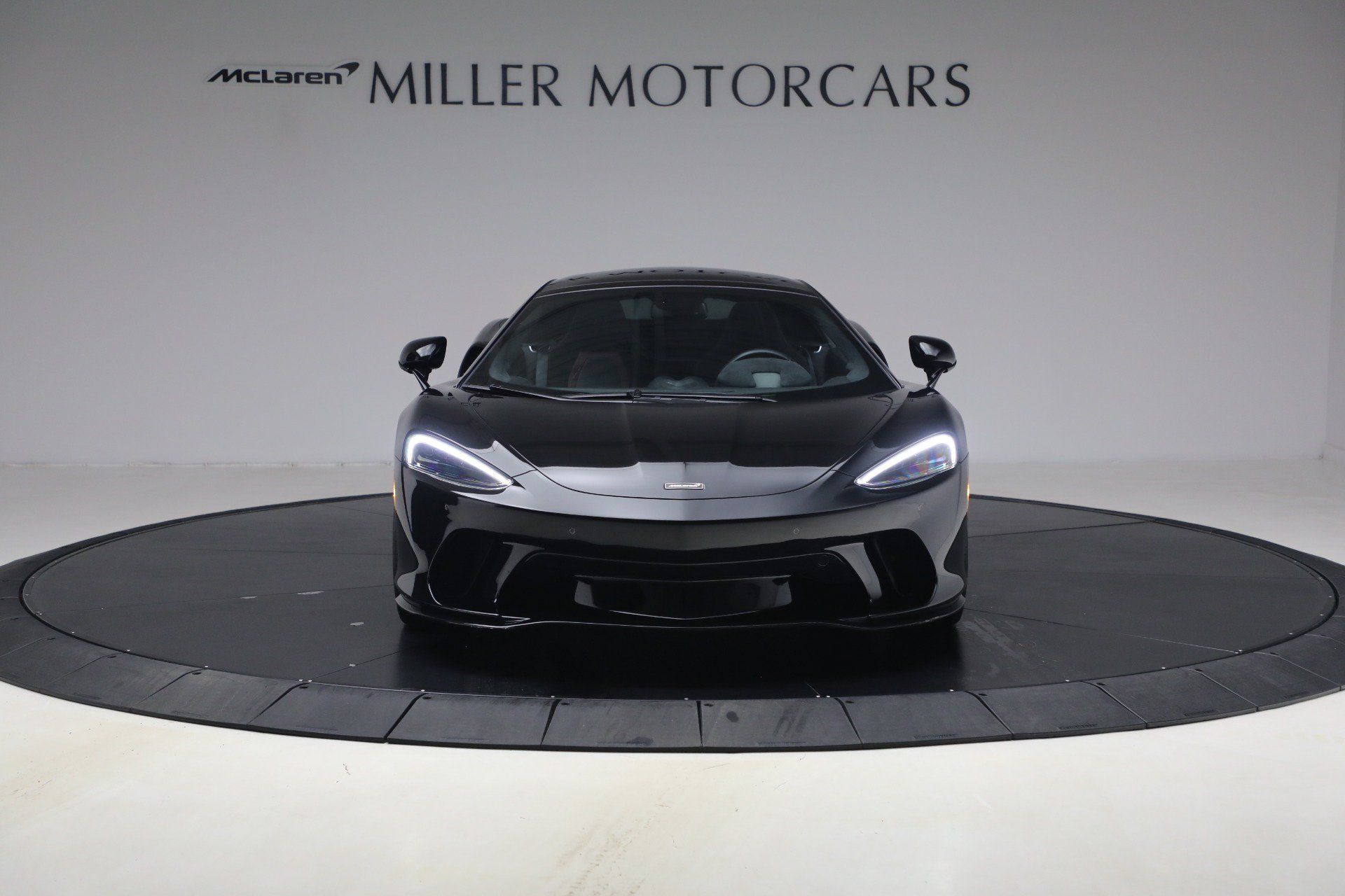 Used 2023 McLaren GT RWD image 12