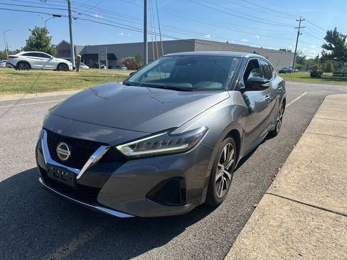 Used 2021 Nissan Maxima 3.5 SV w/ Floor Mat Group FWD image 8