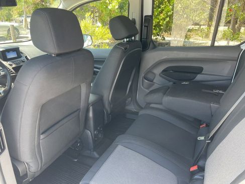 Used 2020 Ford Transit Connect XL FWD image 13