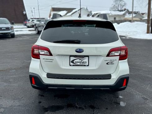 Used 2019 Subaru Outback 2.5i Limited image 7