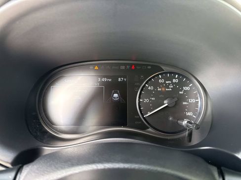 Certified 2023 Nissan Kicks SR w/ SR Premium Package FWD image 33