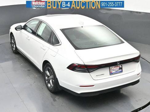 Used 2023 Honda Accord EX image 30