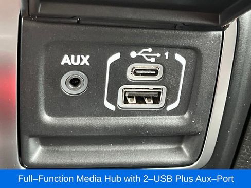 New 2025 Jeep Gladiator Rubicon w/ Convenience Group image 12