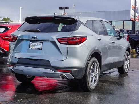 New 2026 Chevrolet Blazer LT image 8