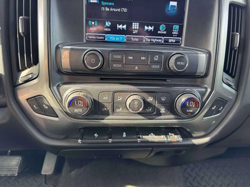 Used 2017 Chevrolet Silverado 1500 LT w/ All Star Edition AWD/4WD image 30