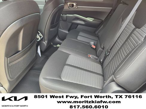 New 2026 Kia Sorento LX FWD image 19