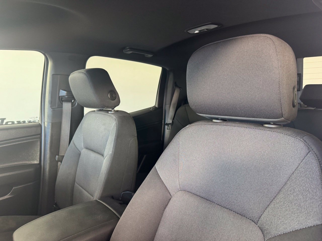 Used 2024 Chevrolet Colorado Trail Boss w/ Technology Package AWD/4WD image 10