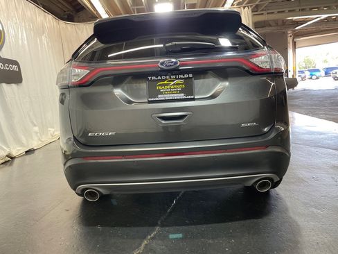 Used 2016 Ford Edge SEL FWD image 14