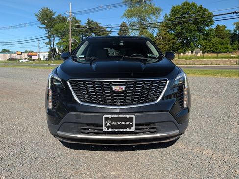 Used 2020 Cadillac XT4 Premium Luxury w/ Driver Awareness Package FWD image 2