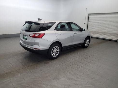 Used 2018 Chevrolet Equinox LS AWD/4WD image 10