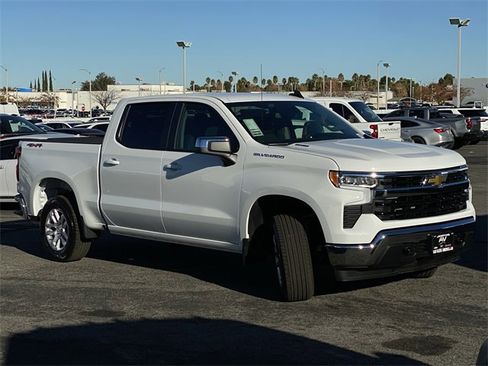 New 2026 Chevrolet Silverado 1500 LT image 3