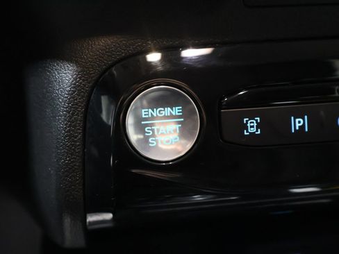 Used 2023 Ford Escape Platinum image 27