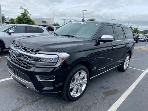 Certified 2023 Ford Expedition Platinum AWD/4WD image 3
