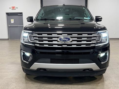 Used 2021 Ford Expedition Limited image 9