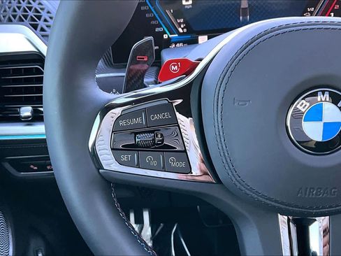 Used 2025 BMW XM image 23