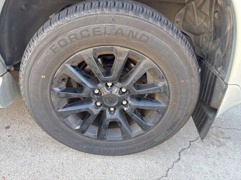 Used 2004 Lexus GX 470 image 5