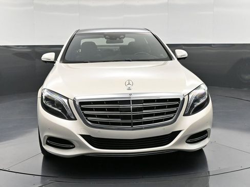 Used 2017 Mercedes-Benz Maybach S 600 image 11