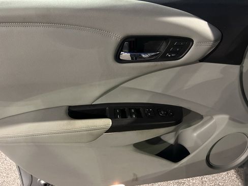 Used 2017 Acura RDX AWD image 9