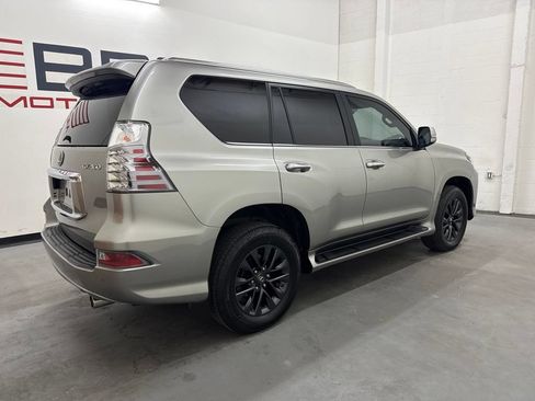 Used 2021 Lexus GX 460 Premium AWD/4WD image 3