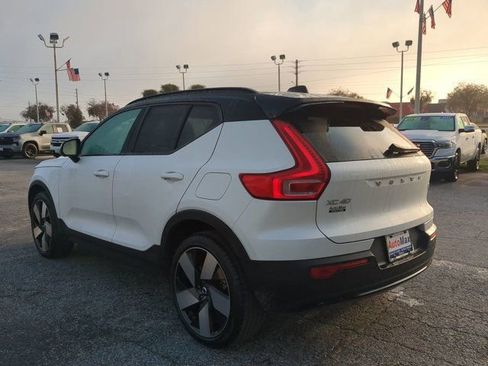 Used 2024 Volvo XC40 Recharge Plus w/ Protection Package Premier image 6
