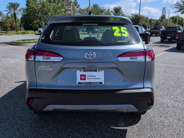 Certified 2025 Toyota Corolla Cross L FWD image 5