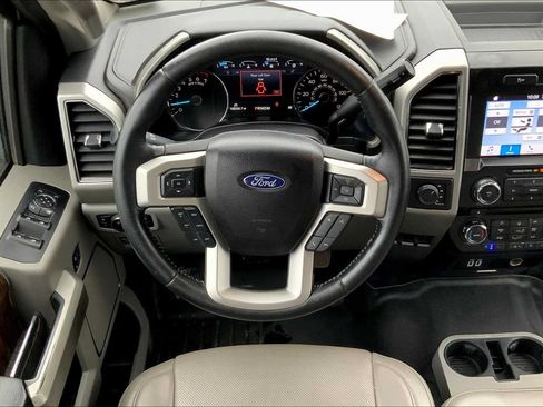 Used 2018 Ford F150 Lariat AWD/4WD image 6