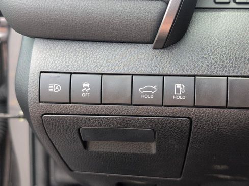 Used 2024 Toyota Camry XLE FWD image 31