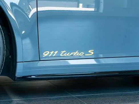 Certified 2017 Porsche 911 Turbo S AWD/4WD image 32