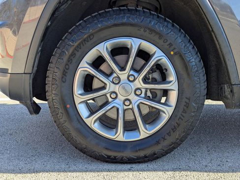 Used 2015 Jeep Grand Cherokee Limited image 31