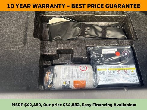 New 2025 Mitsubishi Outlander ES image 8