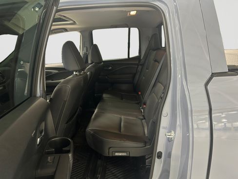 Used 2023 Honda Ridgeline RTL-E image 16