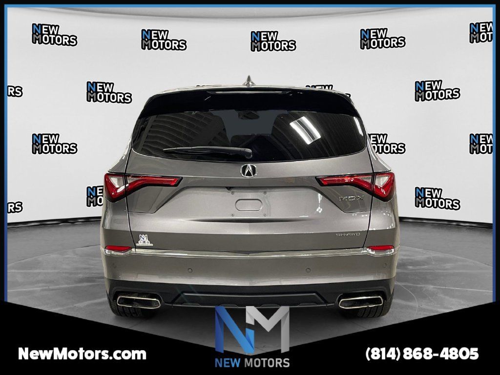 Used 2022 Acura MDX w/ Technology Package AWD/4WD image 4