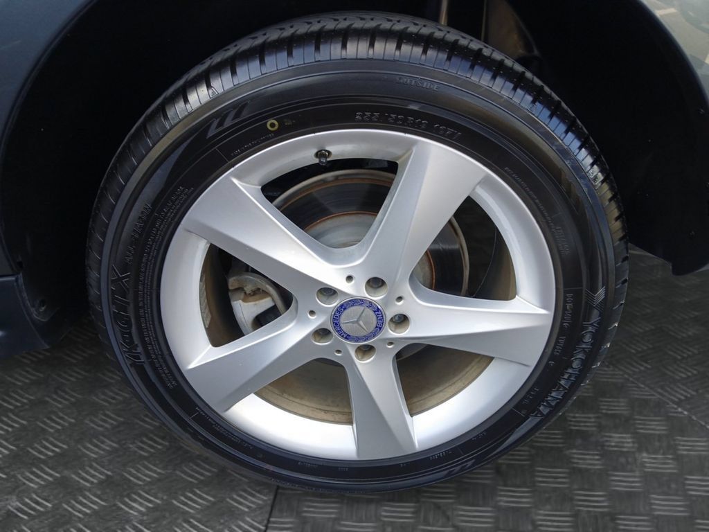 Used 2017 Mercedes-Benz GLE 350 4MATIC image 23