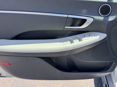 Used 2025 Hyundai Sonata SEL FWD image 15