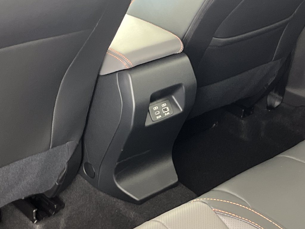 New 2026 Subaru Crosstrek 2.5i Limited AWD/4WD image 36