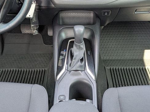 Certified 2025 Toyota Corolla LE FWD image 19